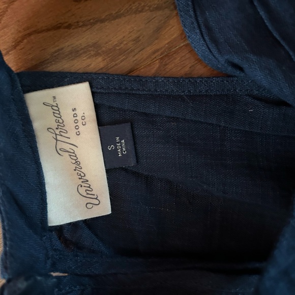 Universal Threads Linen Maxi Dress 💙 - Picture 5 of 5